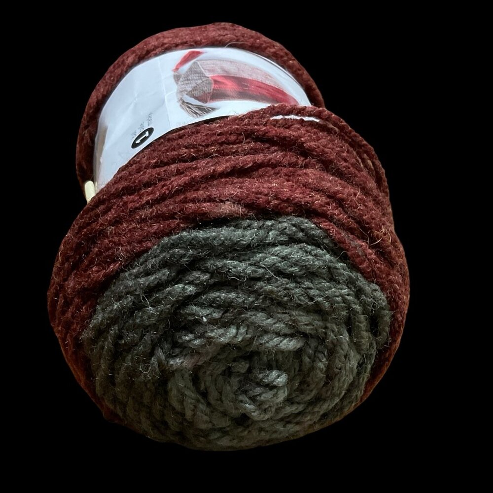 🏡 5/$25 - Gradient Yarn Ball
